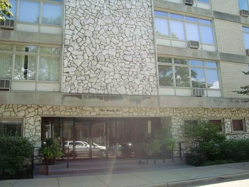 1st image of 222 N Marion St APT 1D