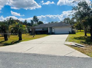 22058 SW Surf Blvd, Dunnellon, FL 34431
