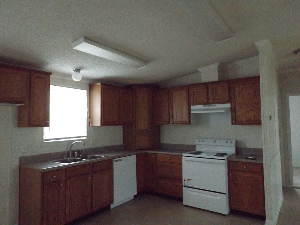 2nd image of 1414 Old Bridge Rd