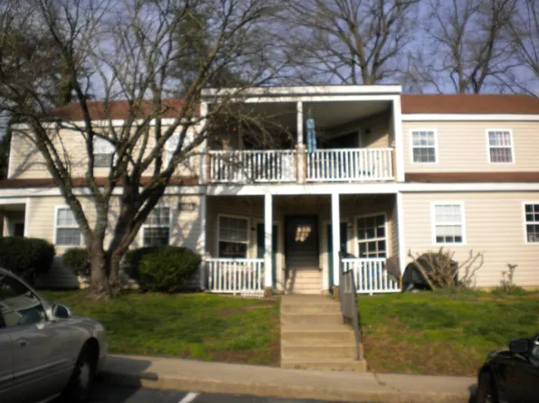 5814 Hermitage Rd, Henrico, VA 23228