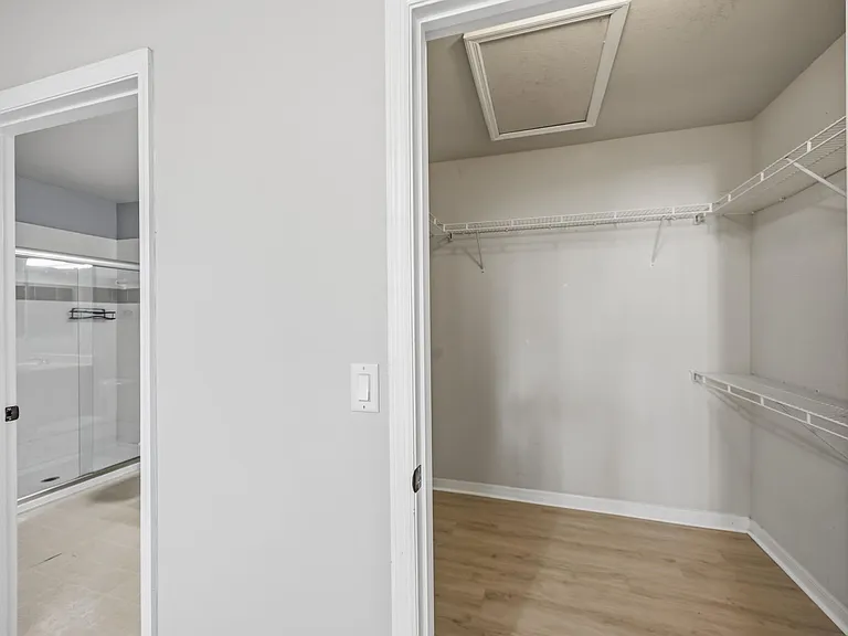 1195 Villagio Cir #208 — Photo 23
