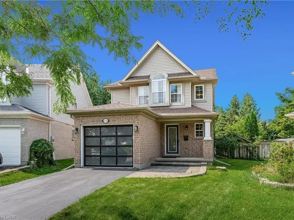 298 Pineland Pl, Waterloo, ON N2T 2S7