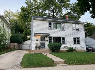 4615 N 49th St, Milwaukee, WI