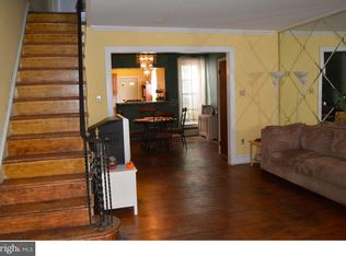 6807 Martins Mill Rd, Philadelphia, PA 19111