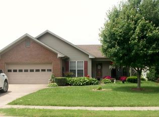 1022 Sivley Rd, Hopkinsville, KY 42240