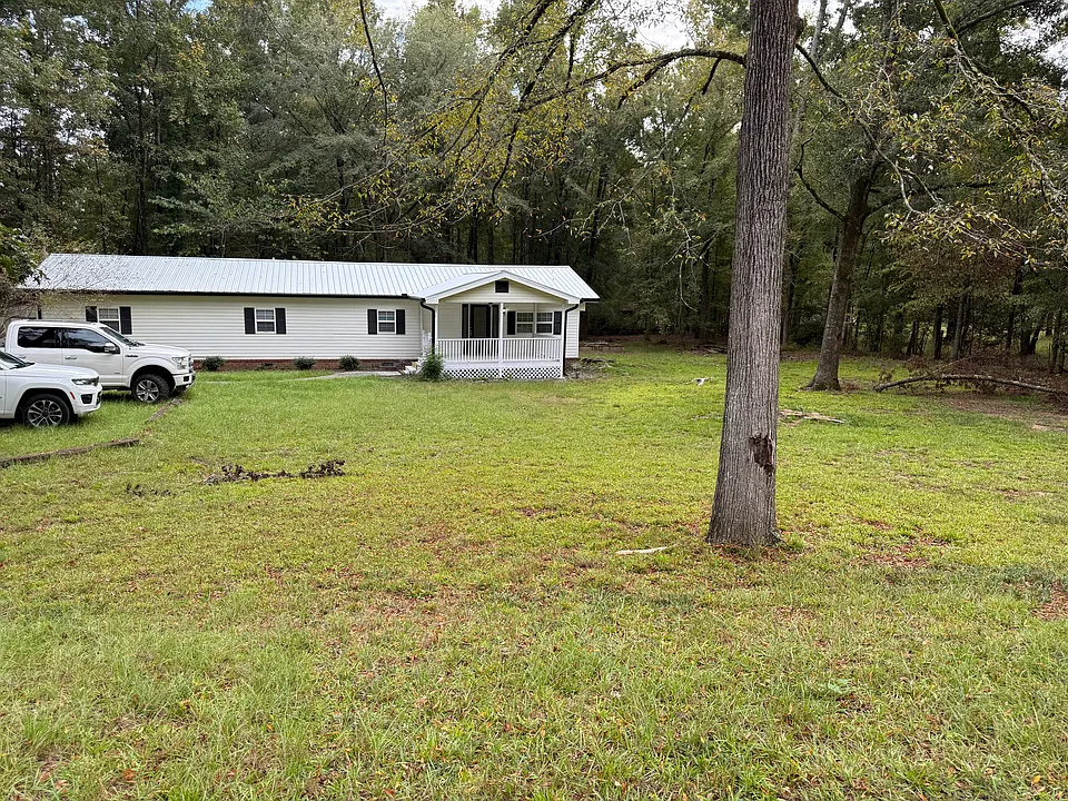 1366 Freeman Harriss Rd