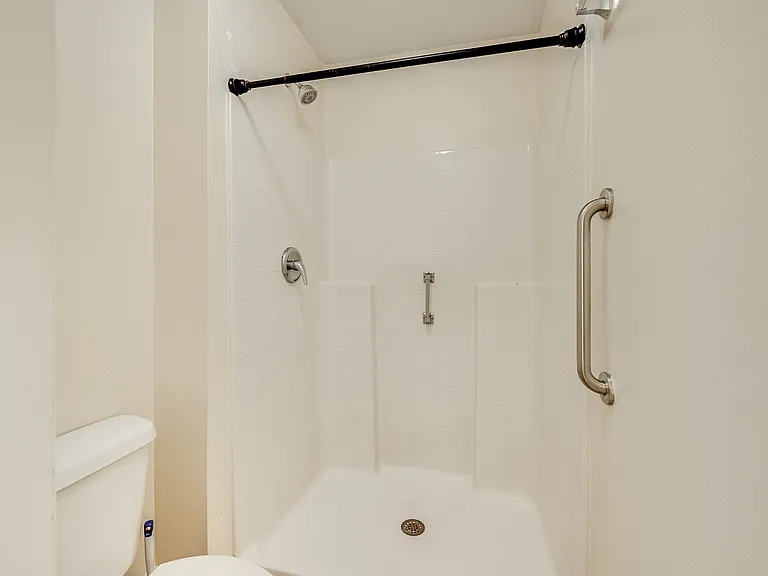 537 Mason Dr — Photo 22