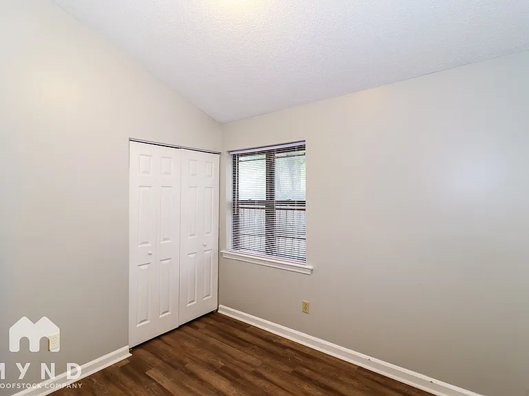 2696 Dromedary Dr — Photo 13