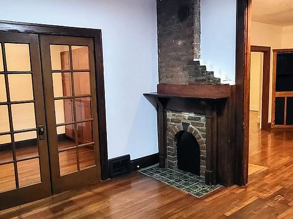 Living room with fireplace