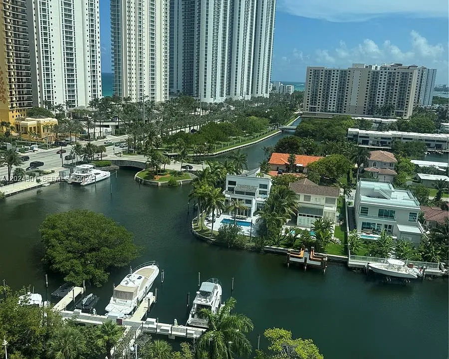 16400 Collins Ave #1242