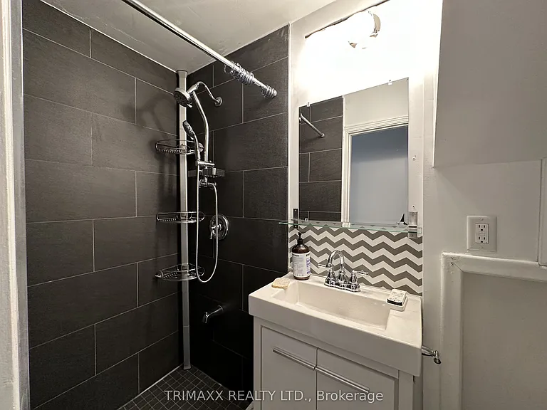 93 Jeffcoat Dr #BASEMENT — Photo 29