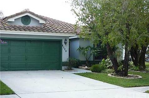 2nd image of 8529 Tourmaline Blvd