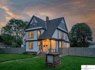 1907 Warren St, Bellevue, NE 68005