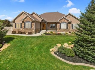 6114 W Valley View Dr, Highland, UT 84003