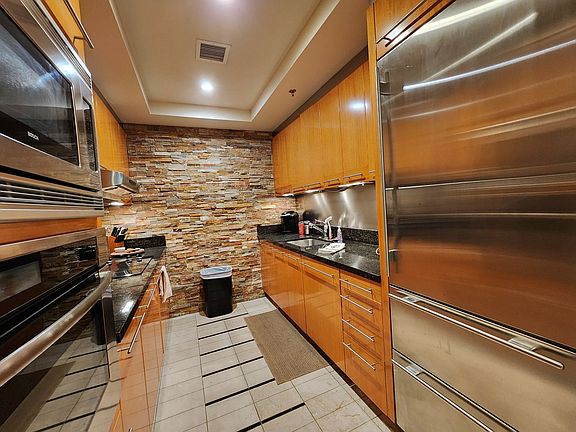 5th image of 2700 Las Vegas Blvd S Unit 1006
