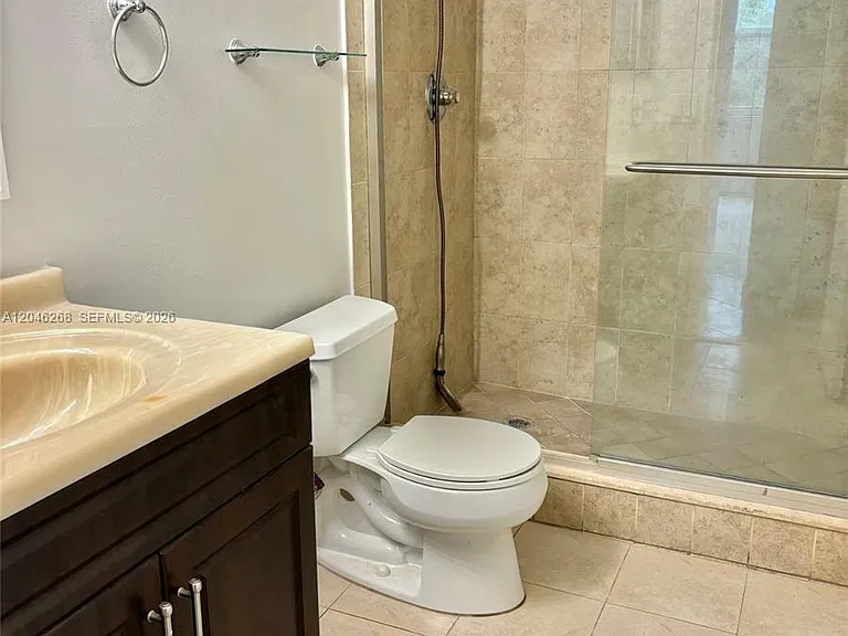 9411 Evergreen Pl #303 — Photo 11