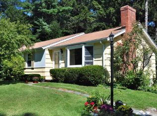 20 Harmony Hill Rd, Granby, CT 06035