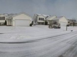 4583 Savannah Dr NW, Rochester, MN 55901