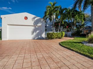 2301 Palm Tree Dr, Punta Gorda, FL 33950