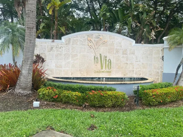 9645 NW 1st Ct #1106, Hollywood, FL 33024