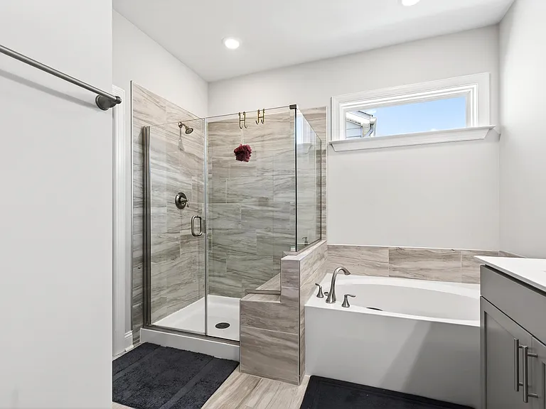 125 Fairport Ln — Photo 36