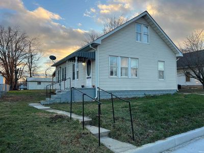 211 W 11th St, Bicknell, IN, 47512