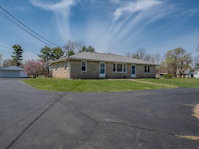 6954 S Jonesville Rd, Columbus, IN, 47201