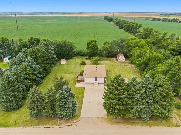 4661 Highway 41, Velva, ND 58790
