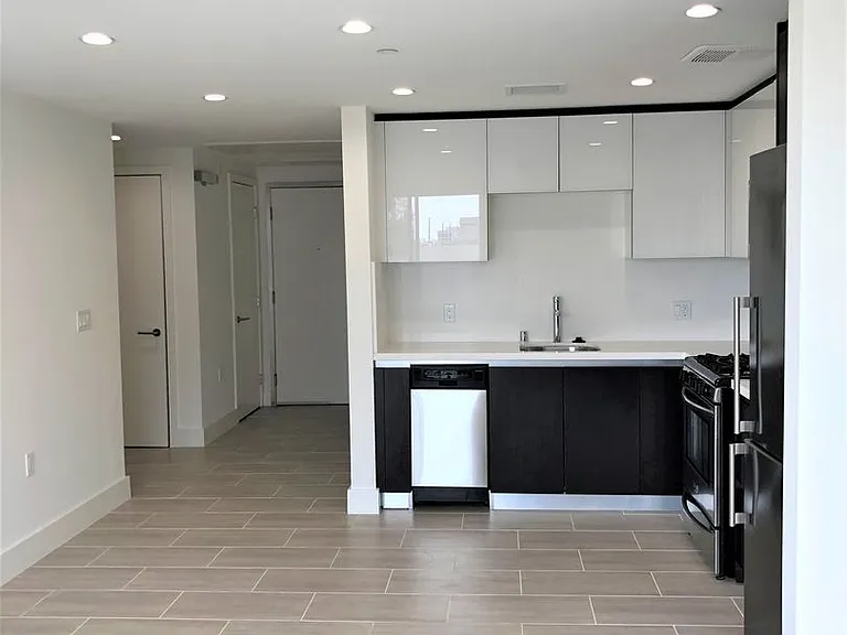 1750 Sawtelle Blvd — Photo 5