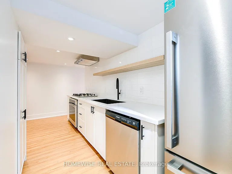 103 Malvern Ave #1 — Photo 8