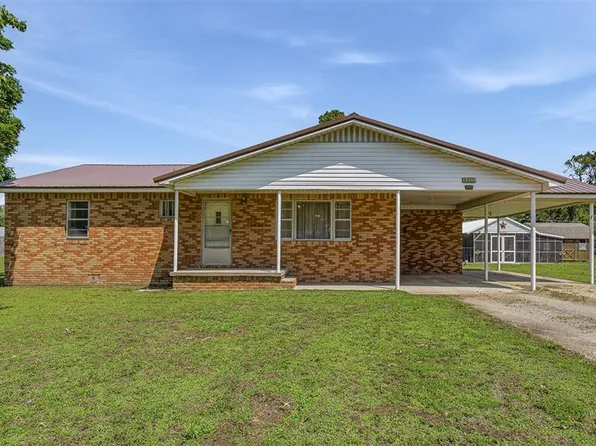 17563 Kenton St, Kennett, MO 63857