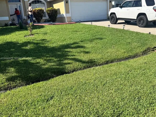 1058 SW Calmar Ave, Port Saint Lucie, FL 34953