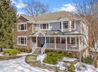 186 Tyrpak Road, Howell, NJ 07731