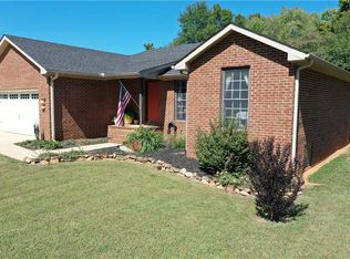 1373 Virginia Ln, Hull, GA 30646