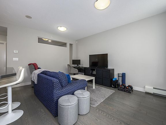 5th image of 9025 Highland Ct #110