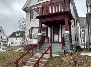 3730 W Brown St #3732, Milwaukee, WI 53208