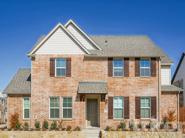 1034 Fallgate Dr, Fort Worth, TX 76179