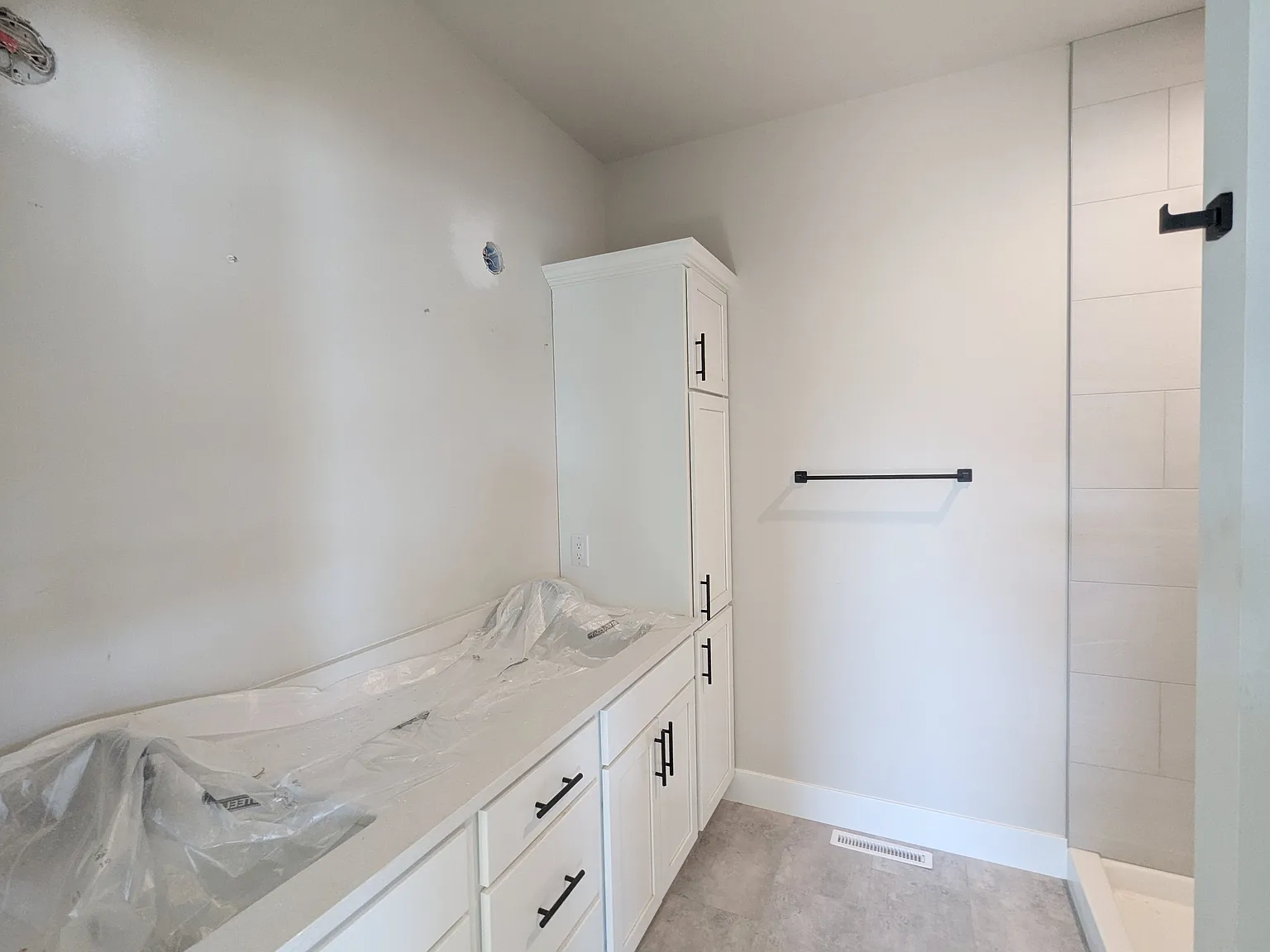 3 bed, 2.5 bath, 1796 sqft, $2,900 — Photo 4