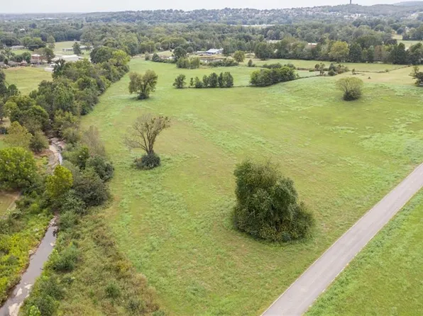 Richmond Rd, Van Buren, AR 72956