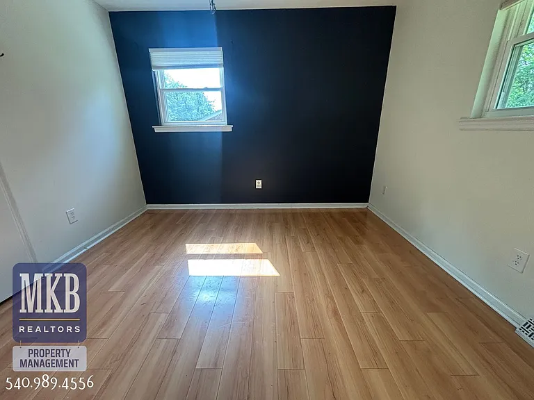 4706 Casper Dr NE — Photo 22