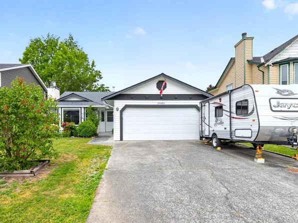 23425 Whippoorwill Ave, Maple Ridge, BC V2X 9L8