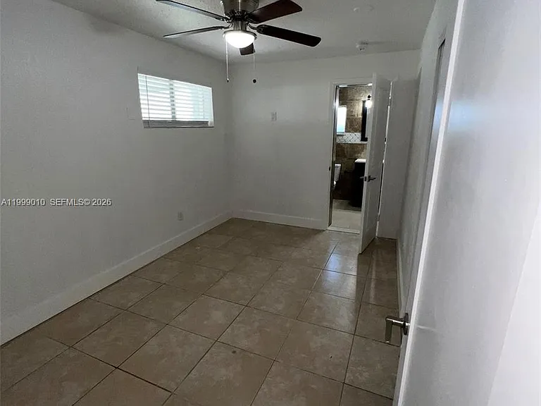 6018 Plunkett St #1 — Photo 16