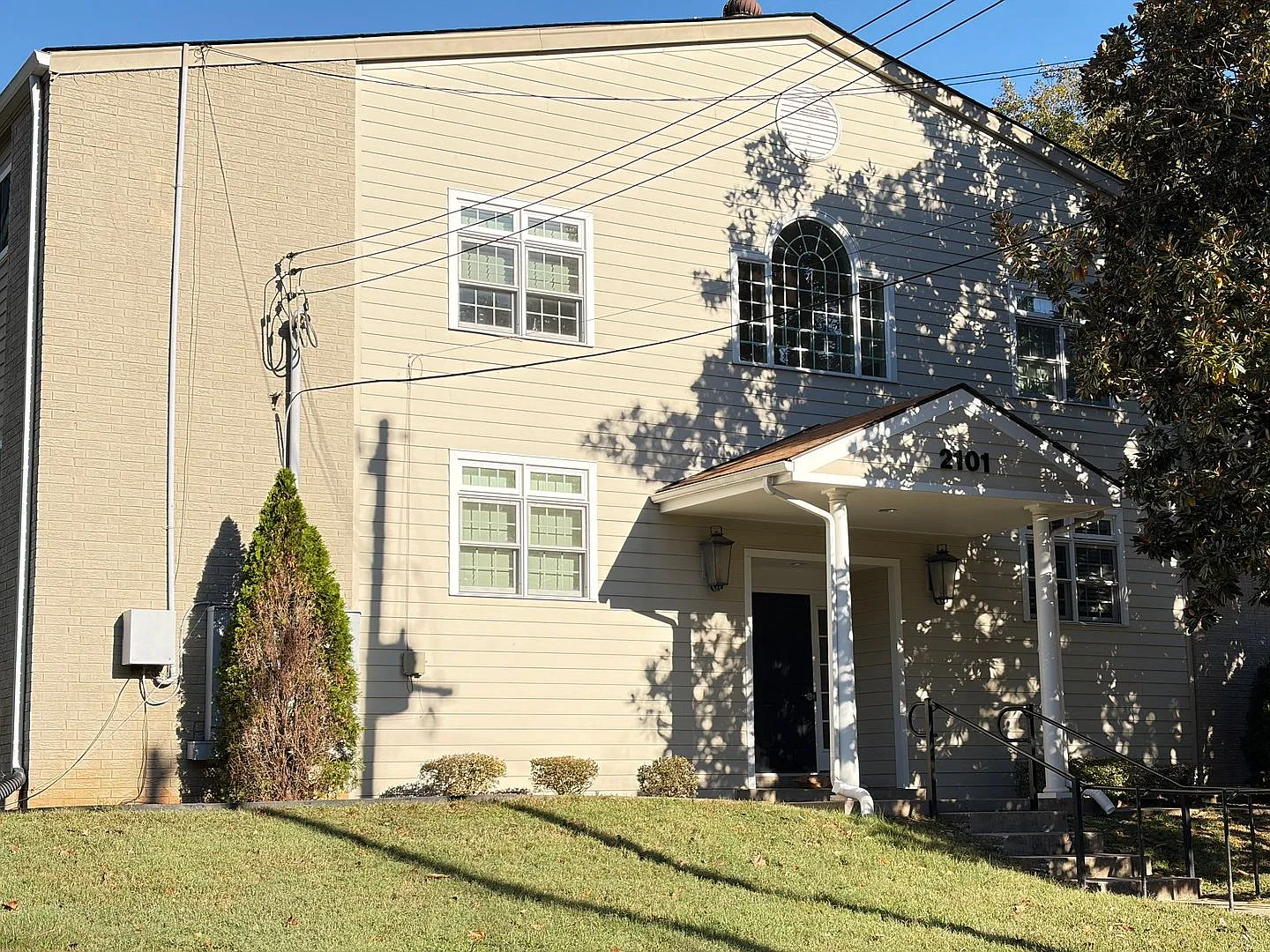 Highlands 2 bedroom apartment walking distance to Bardstown Road. — Photo 1
