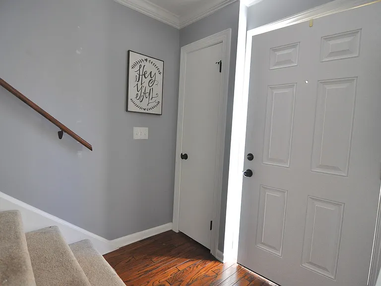 3707 Heathrow Dr — Photo 5