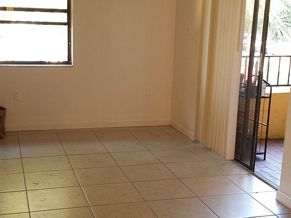 3rd image of 10813 NW 7th St APT 24