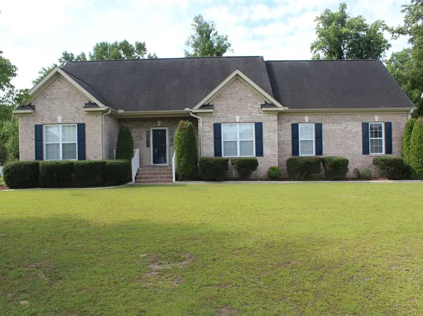 205 Stillwater Creek Dr, Goldsboro, NC 27534