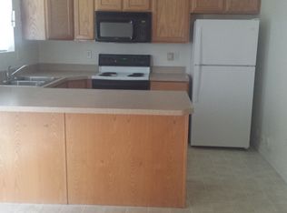 166 N 380 W APT 1, Blackfoot, ID 83221