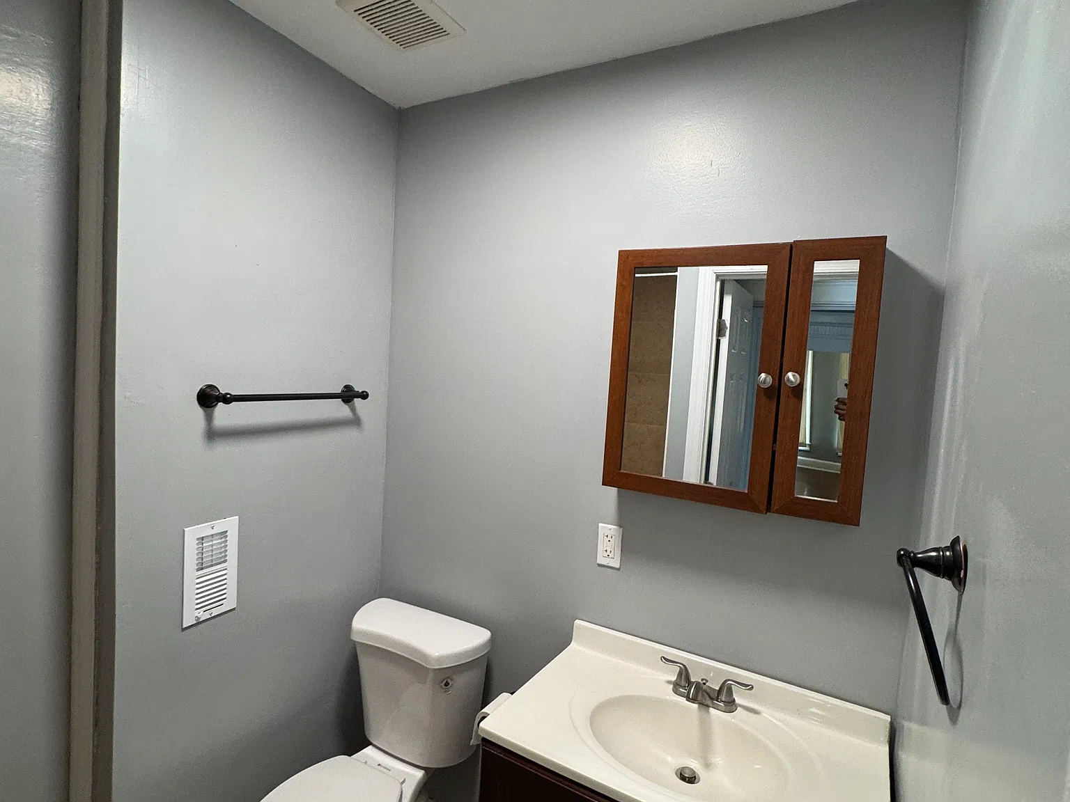 2 bed, 1350 sqft, $1,300 — Photo 3