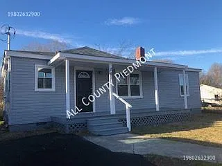 26 Sunderland Rd