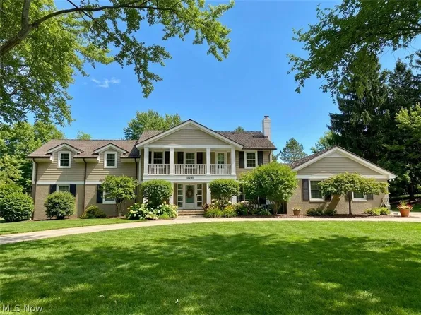 2701 Ashley Rd, Shaker Heights, OH 44122